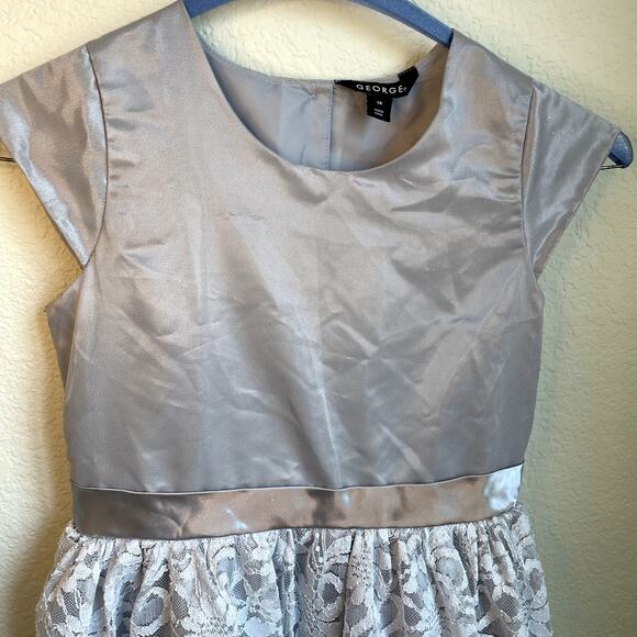 George Silver Formal Lace gray Dress Youth Girls size 14 Large Wedding event - Picture 7 of 7